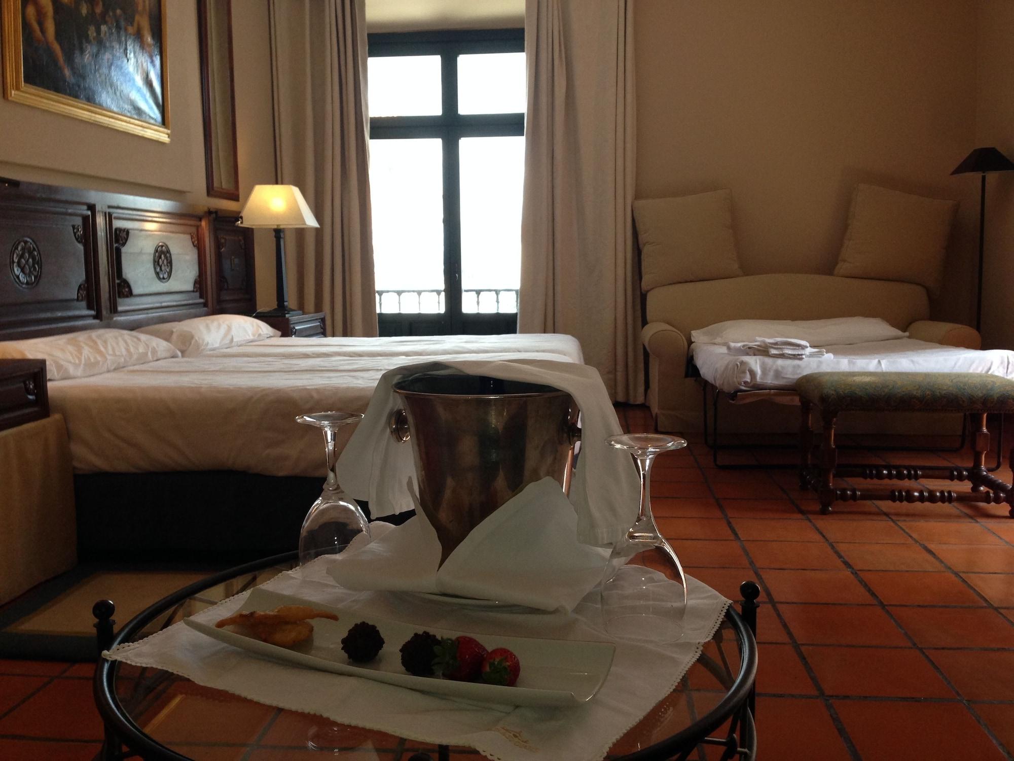 Parador De Lerma Bagian luar foto