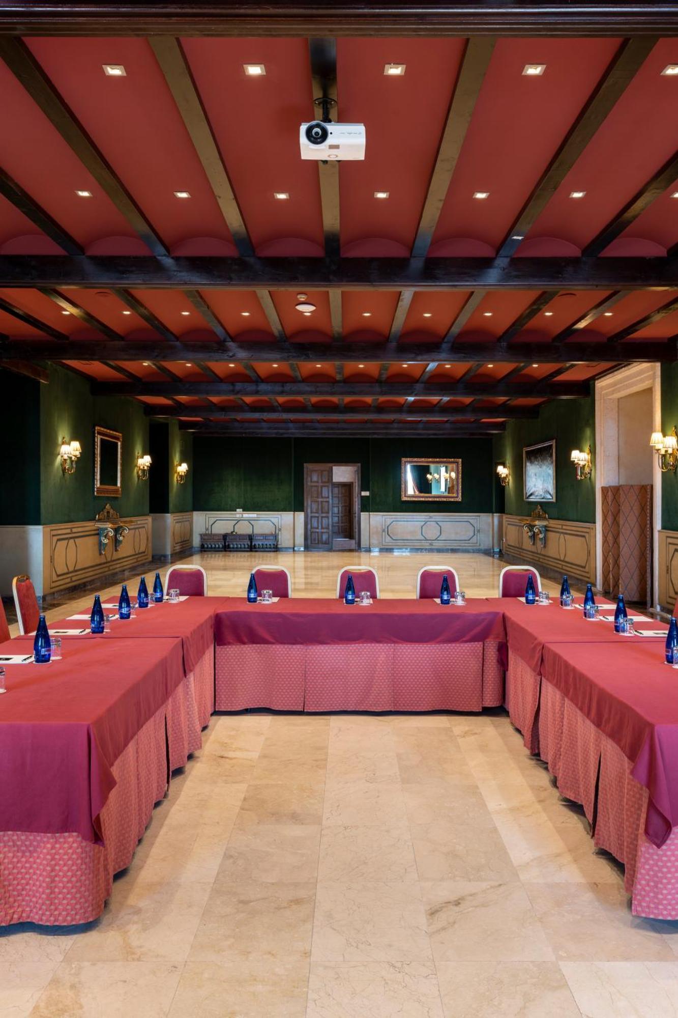 Parador De Lerma Bagian luar foto
