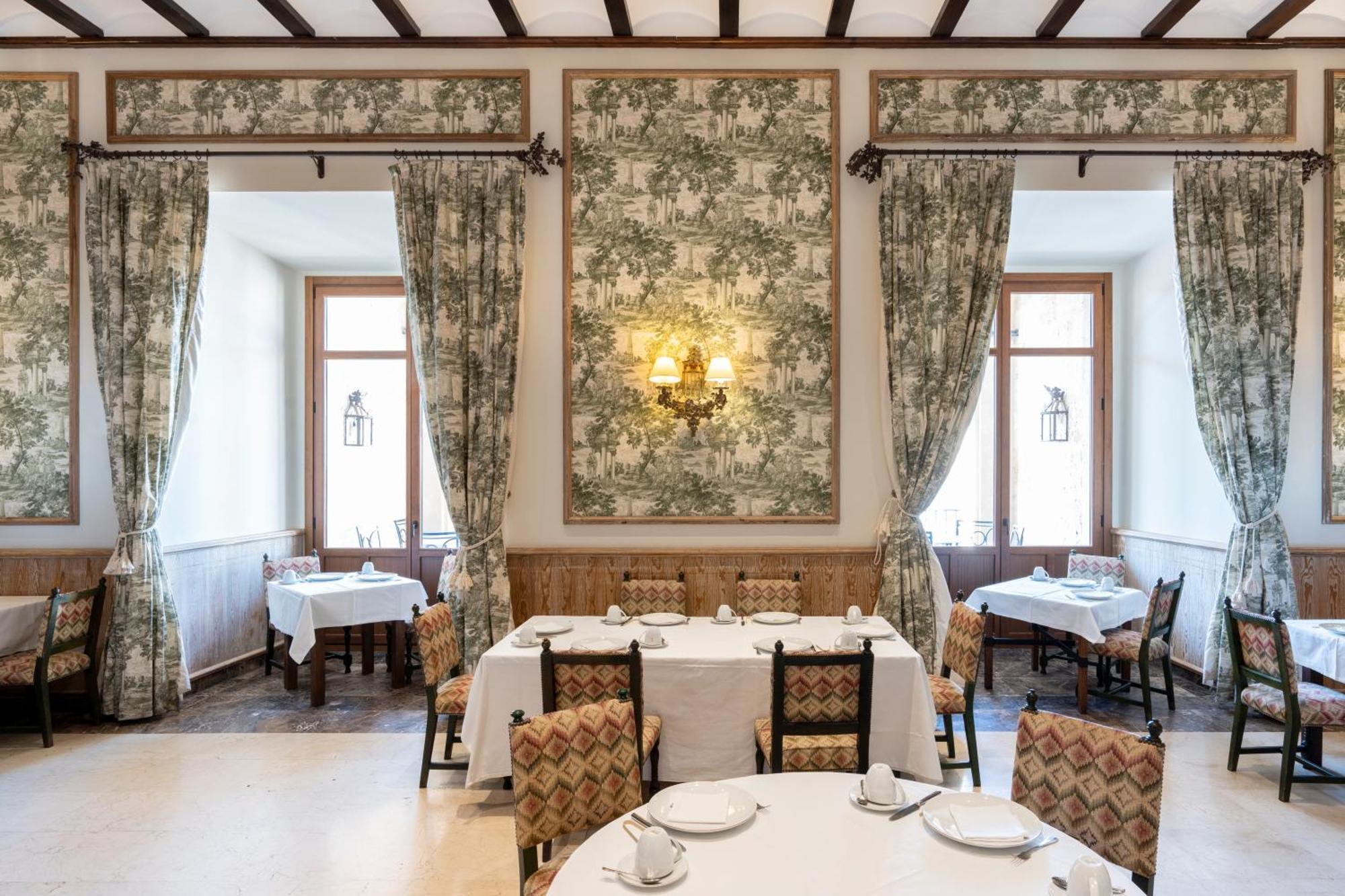 Parador De Lerma Bagian luar foto