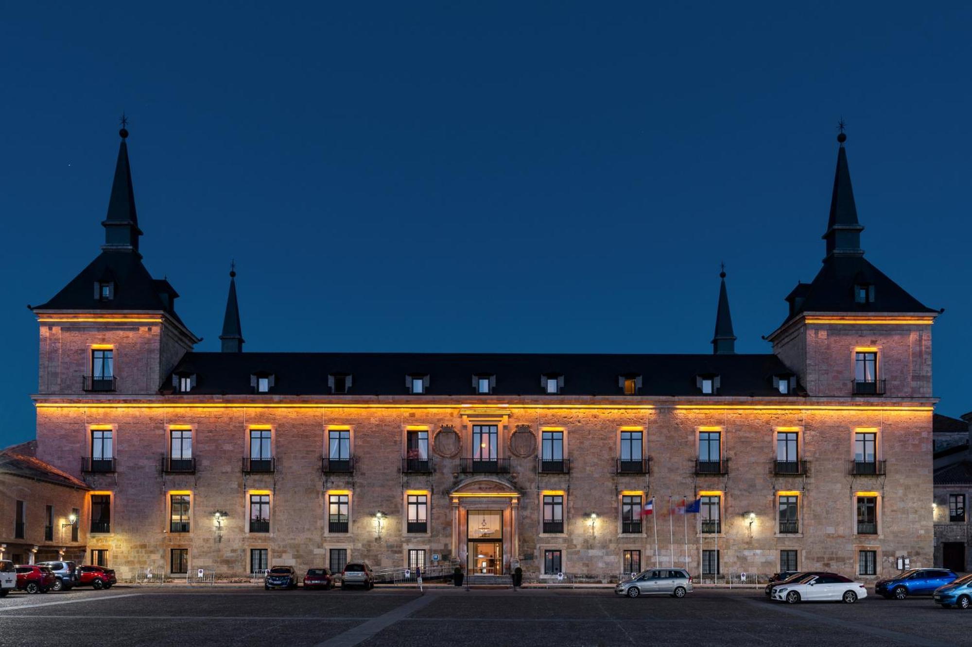 Parador De Lerma Bagian luar foto